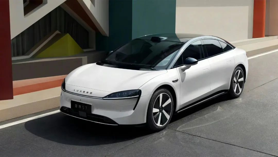 小米汽车会用上澎湃系统吗_小米汽车会用上HyperOS吗